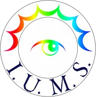 Il logo I.U.M.S.: un occhio stilizzato